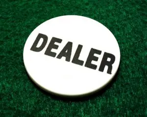 body_dealerbutton