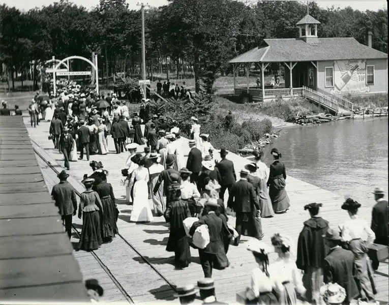 tělo-spojené státy-1890