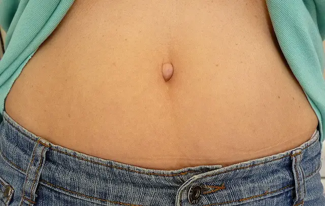 Belly Button-3/brukt under CC 2.0