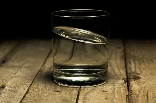 feature_waterglass